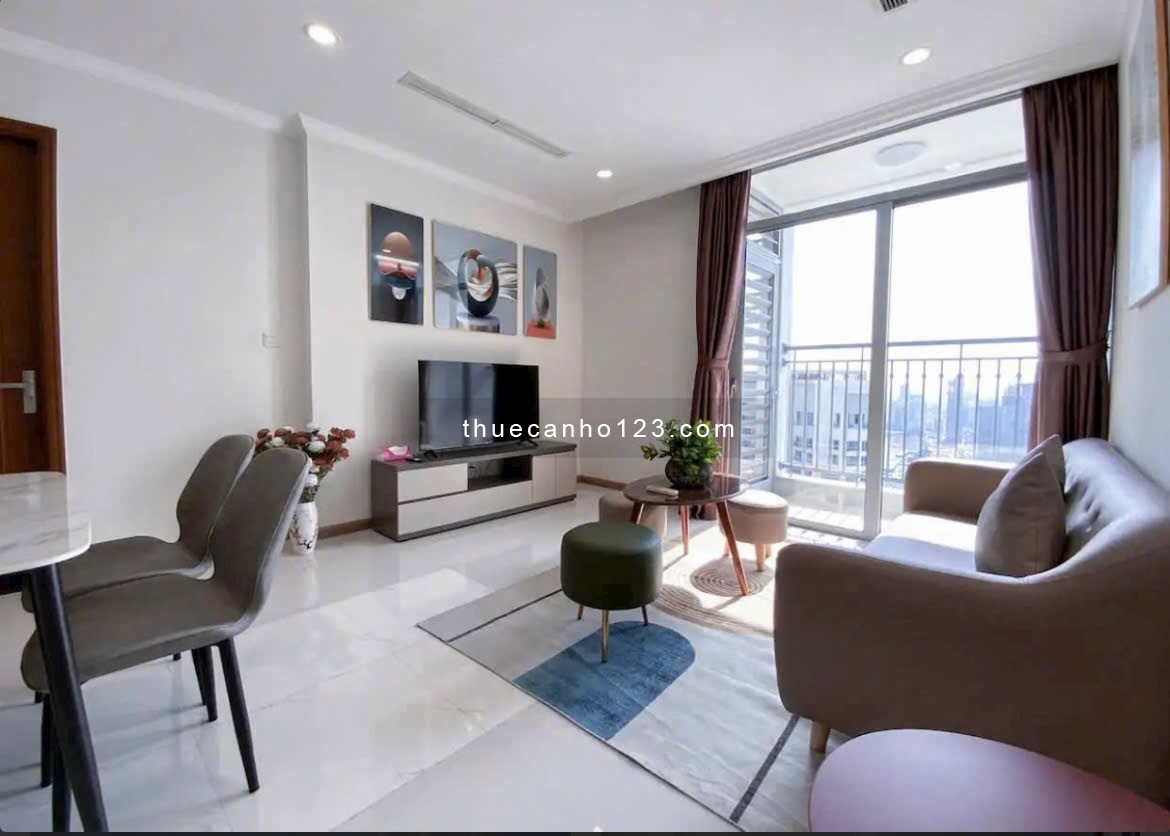 Căn hộ 1PN tầng cao view thành phố, nội thất hiện đại, đẹp mắt, khu Landmark tiện đi lại, xe đưa đón