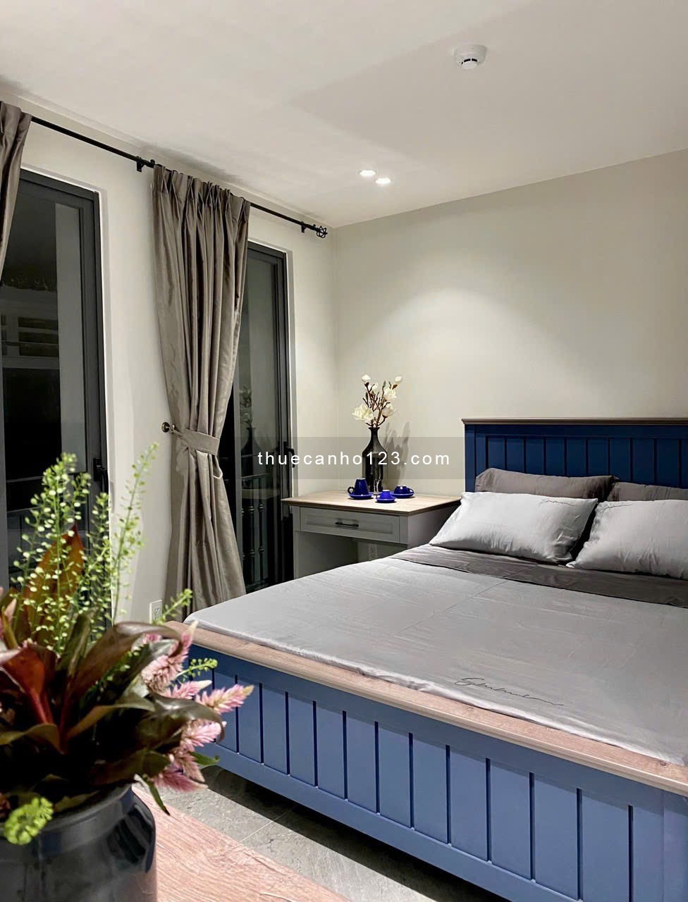 Cho thuê CHDV siêu sang, full nội thất – Gần cầu Ông Lãnh, Công viên 23/9, cầu Nguyễn Văn Cừ