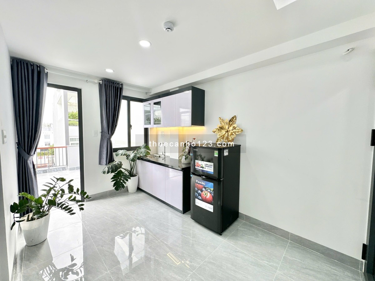 Căn hộ 1PN FULL NT mới 100% 50m2 Cửa Sổ Ban Công rộng Bùi Đình Tuý gần Ngã Tư Hàng Xanh tiện qua Q1