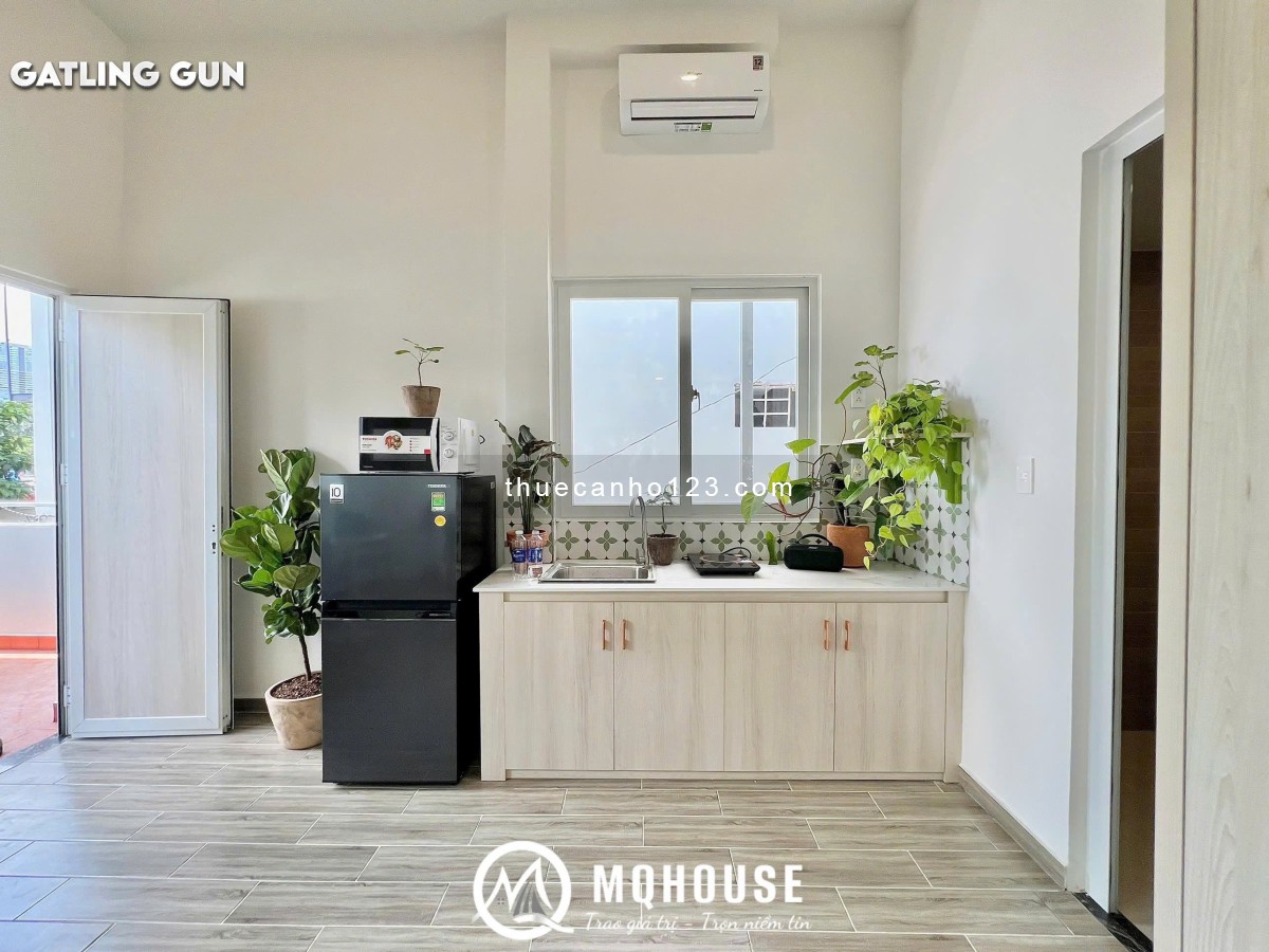 Toà Nhà Vừa Xây Xong Cho Thuê Phòng Dạng Gác - Full Nội Thất - Ngay Trường Sa - Ở Được 4 Ng 4 Xe