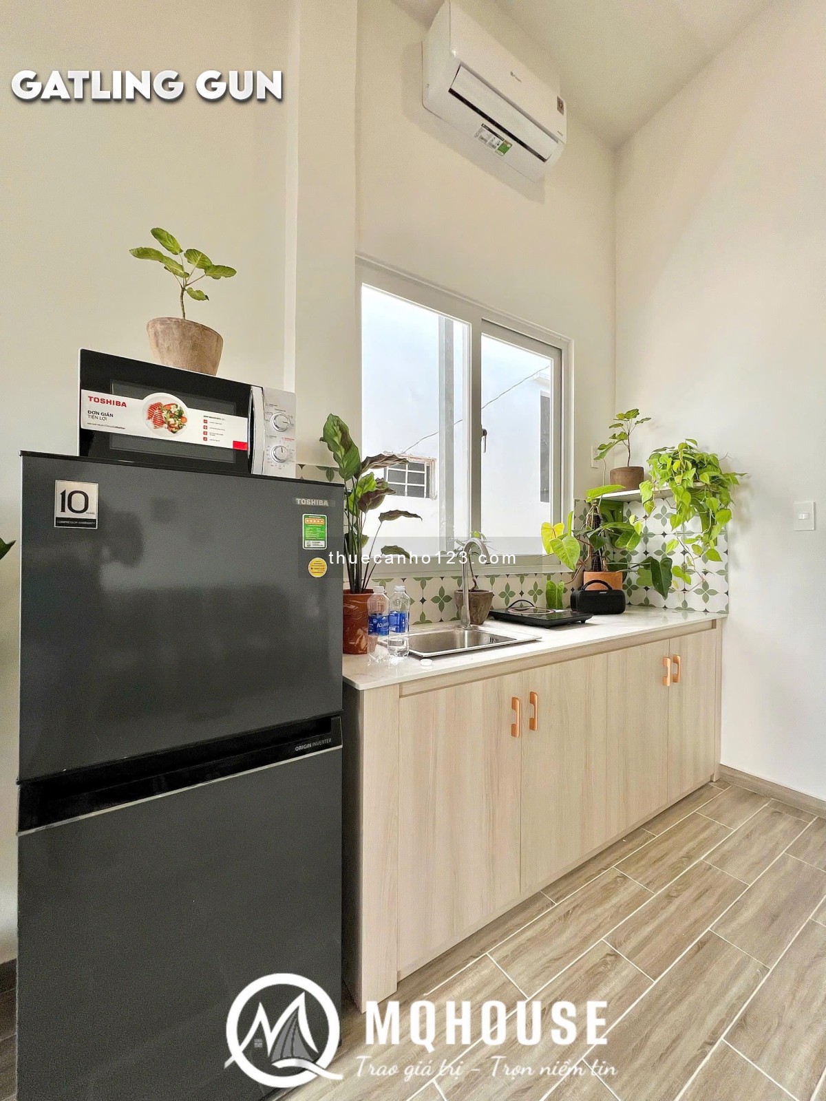 Toà Nhà Vừa Xây Xong Cho Thuê Phòng Dạng Gác - Full Nội Thất - Ngay Trường Sa - Ở Được 4 Ng 4 Xe