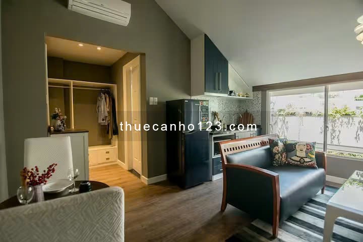 Cho Thuê Căn Hộ Cao Cấp - Full Nội Thất - Ban Công - Gần Xuân Thuỷ - Ngay Thảo Điền