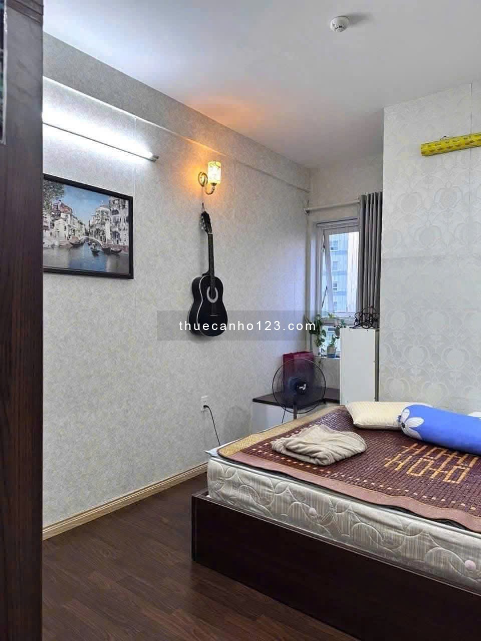 Chung cư Bàu cát, p10, Tân BÌnh: 83m2, 2p ngủ, 2WC, nội thất