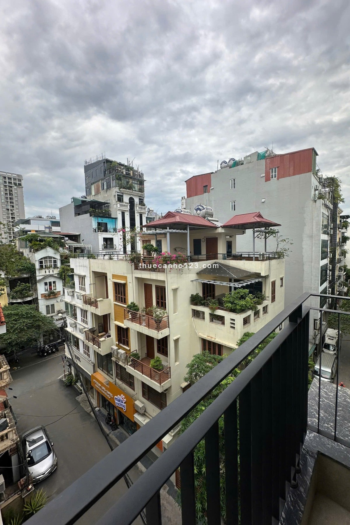 68 Apartment - Căn hộ cao cấp. Full nội thất - View thoáng - Giá tốt.