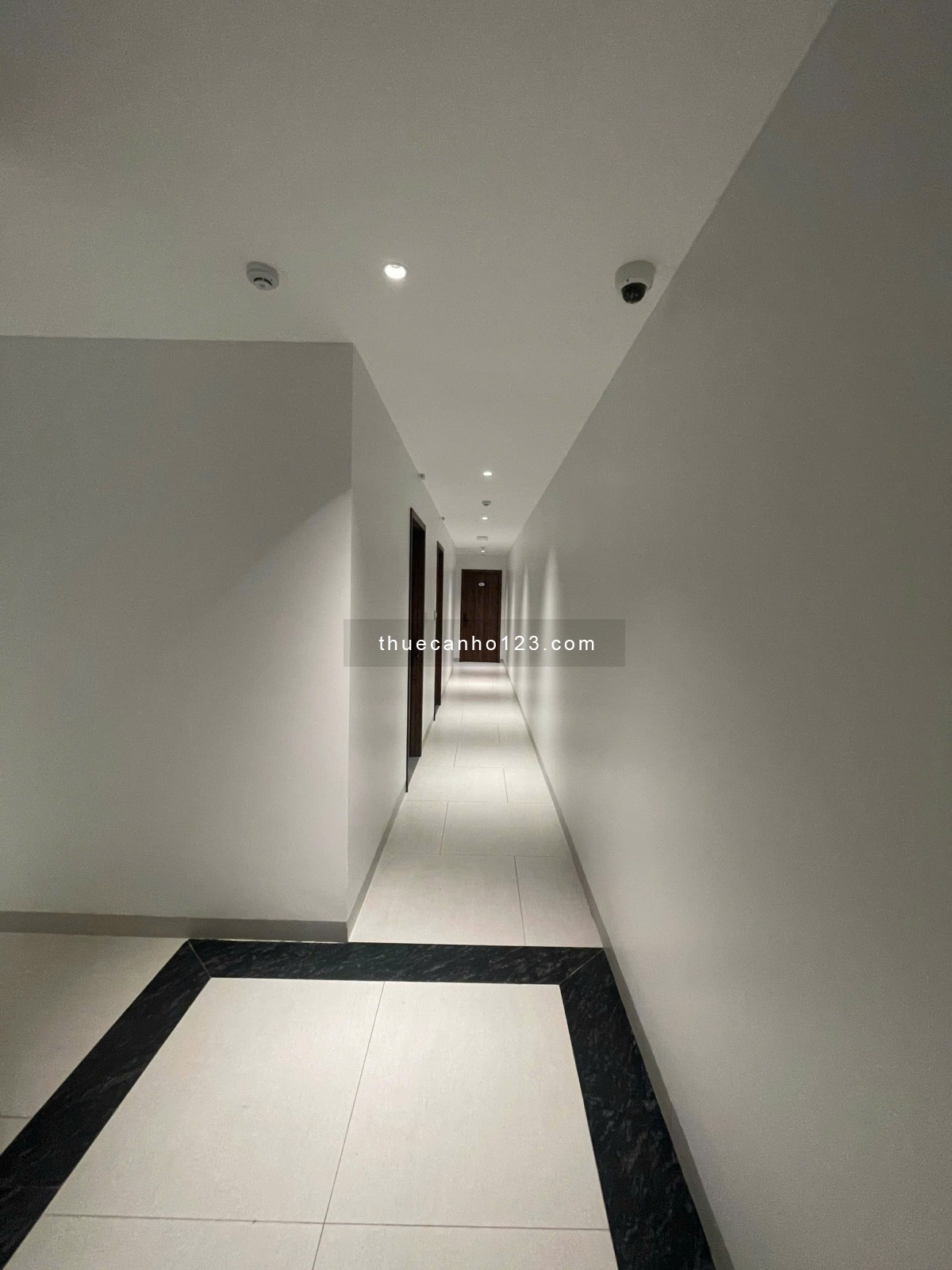 68 Apartment - Căn hộ cao cấp. Full nội thất - View thoáng - Giá tốt.