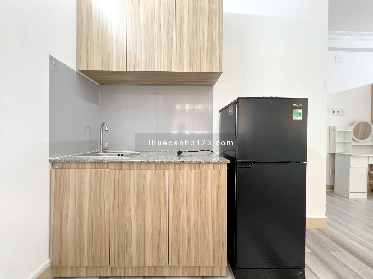 Cho thuê căn hộ Studio full nội thất, trung tâm Quận 10, giá rẻ, ở 3-4 người thoải mái