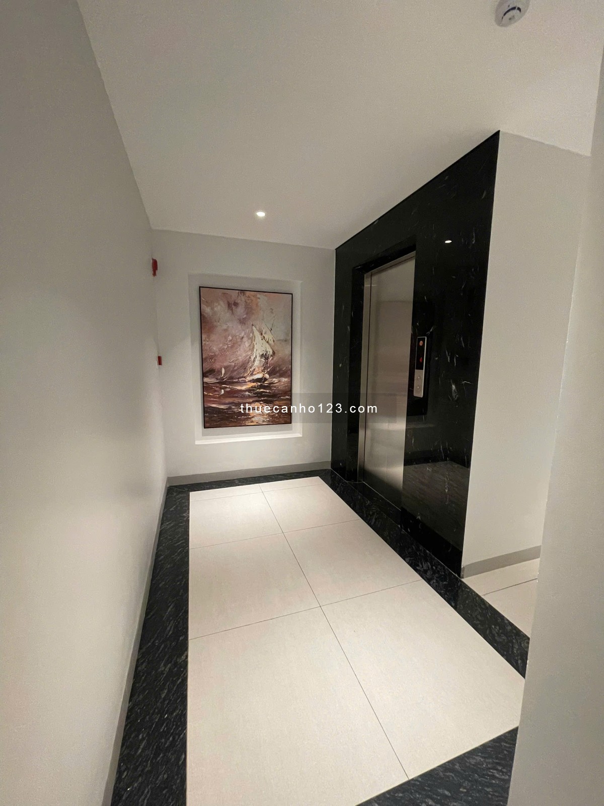 68 Apartment - Căn hộ cao cấp. Full nội thất - View thoáng - Giá tốt.