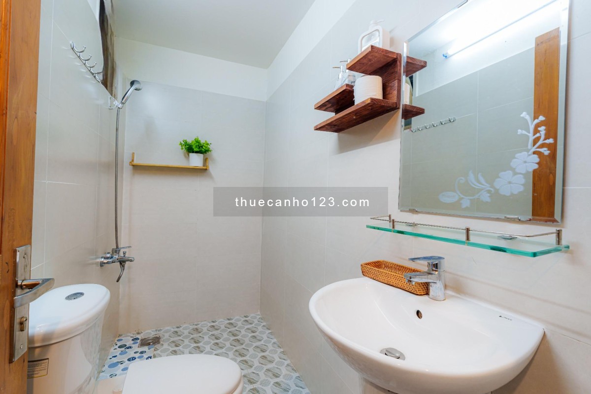 Cho thuê căn hộ Penthouse 1PN + bếp riêng – Pasteur, Bến Nghé, Quận 1