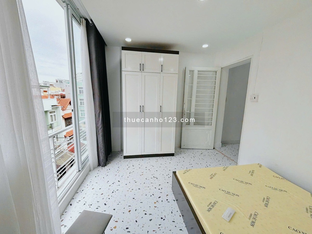 Cho thuê căn hộ P25 Bình Thạnh - 1 phòng ngủ 30m2 full nội thất - Giặt riêng - Ngay ĐH Hutech, GTVT