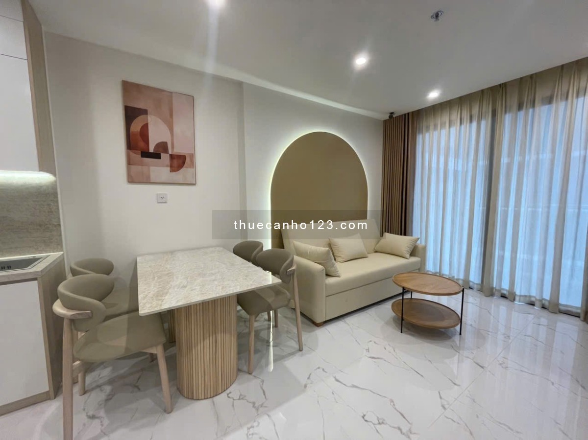 Cho thuê căn hộ 2PN – 2WC full nội thất cao cấp: mới 100%, ở liền.