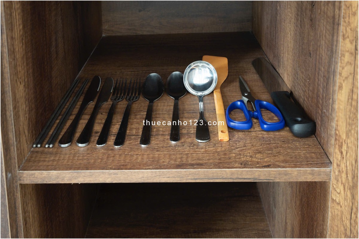 Căn Hộ Mới 1 Phòng Ngủ Ban Công, Full Nội Thất, Thang Máy.Ngay Nguyễn Gia Trí, Hutech, Hồng Bàng,...