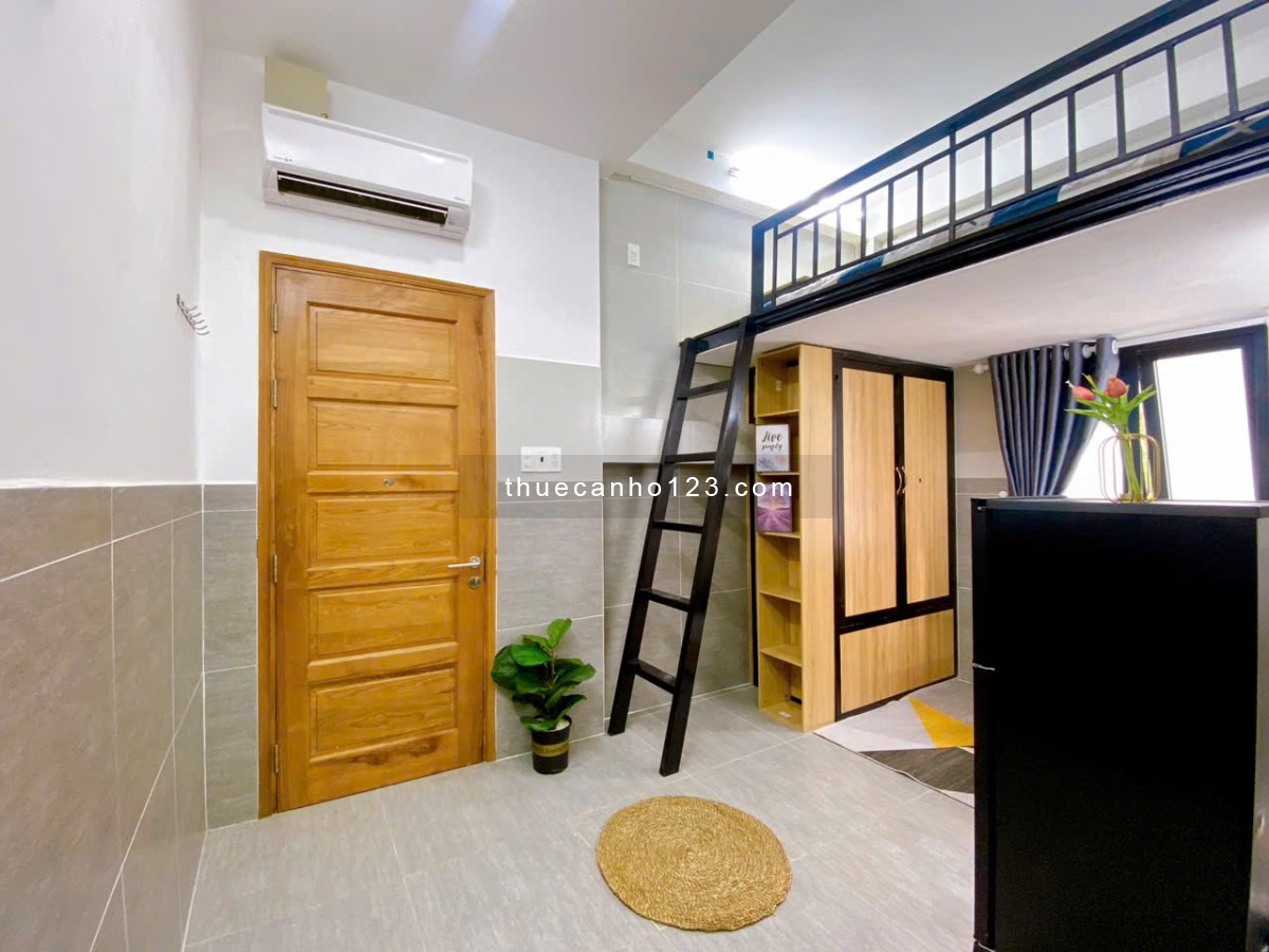 Căn hộ Duplex ở 4 người 4 xe tại khu Đại học Bình Thạnh