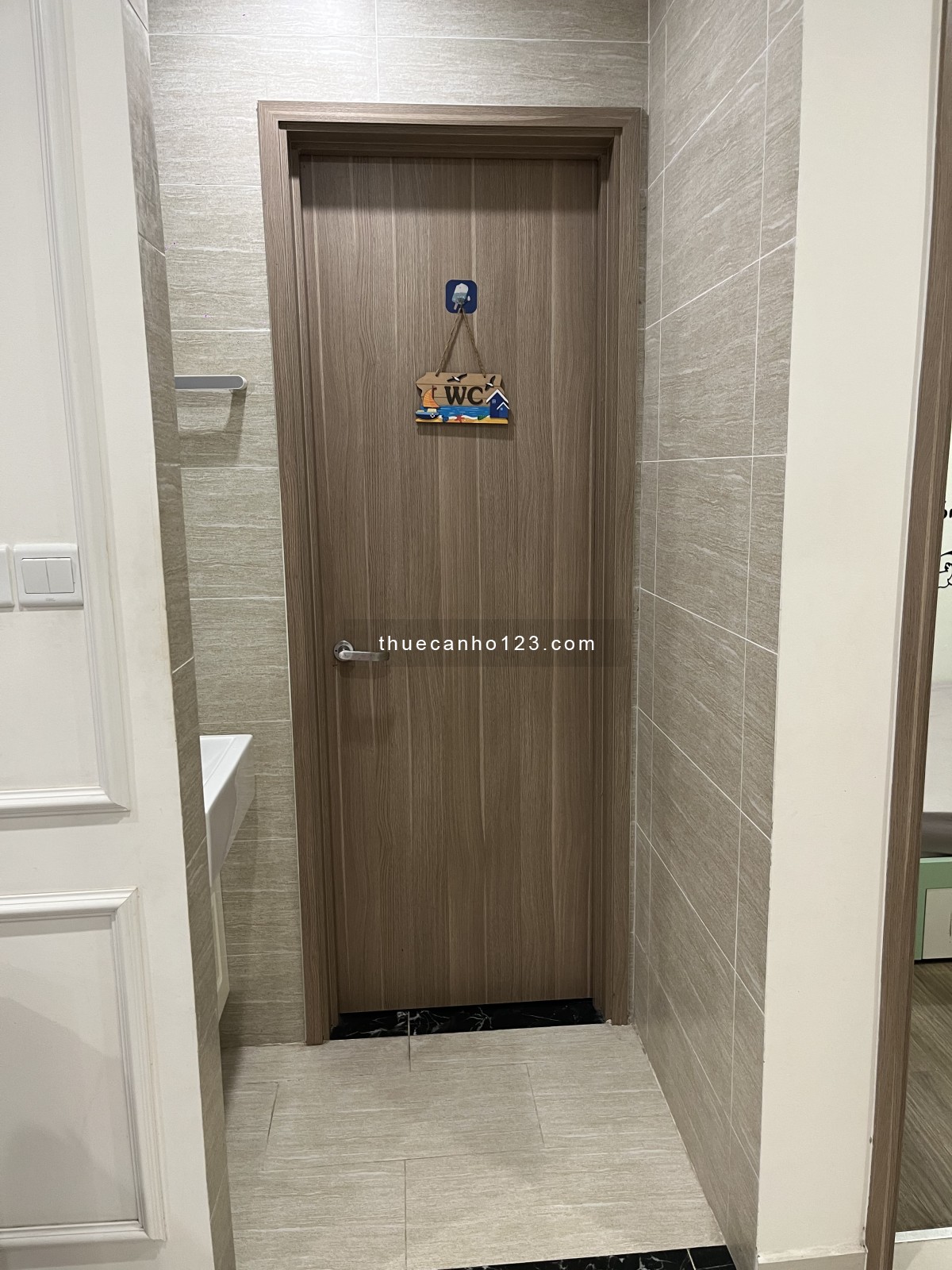 Cho thuê căn 2 ngủ 2vs Vinhomes Ocean Park - 8,5tr bao phí - Full đồ