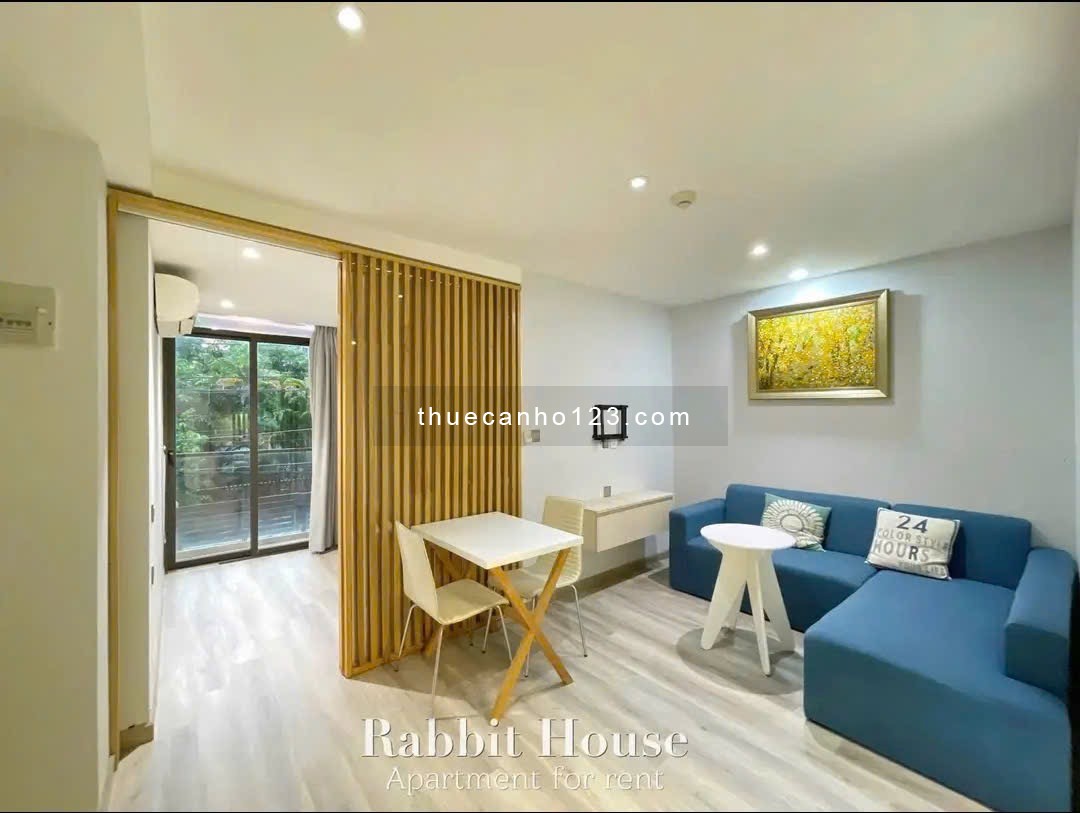 1 PN tách bếp, ban công, full nội thất hiện đại sofa, gần đường Ngô Tất Tố, Huỳnh Mẫn Đạt,Q1,Q3