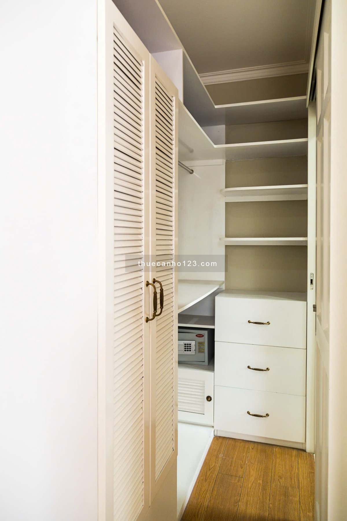 Trống Lại Căn Hộ 2PN 2WC Full Nội Thất Decor Có Gu Ngay Thảo Điền - Khu Dân Trí Cao, An Ninh