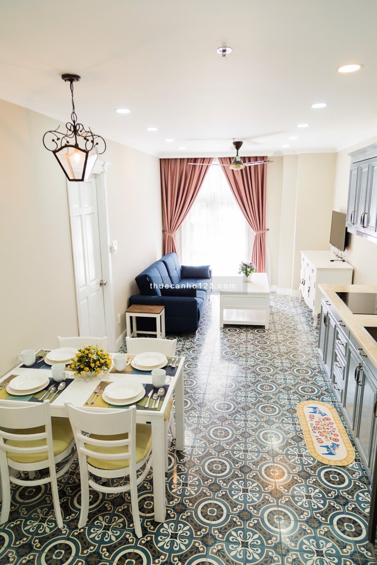 Trống Lại Căn Hộ 2PN 2WC Full Nội Thất Decor Có Gu Ngay Thảo Điền - Khu Dân Trí Cao, An Ninh