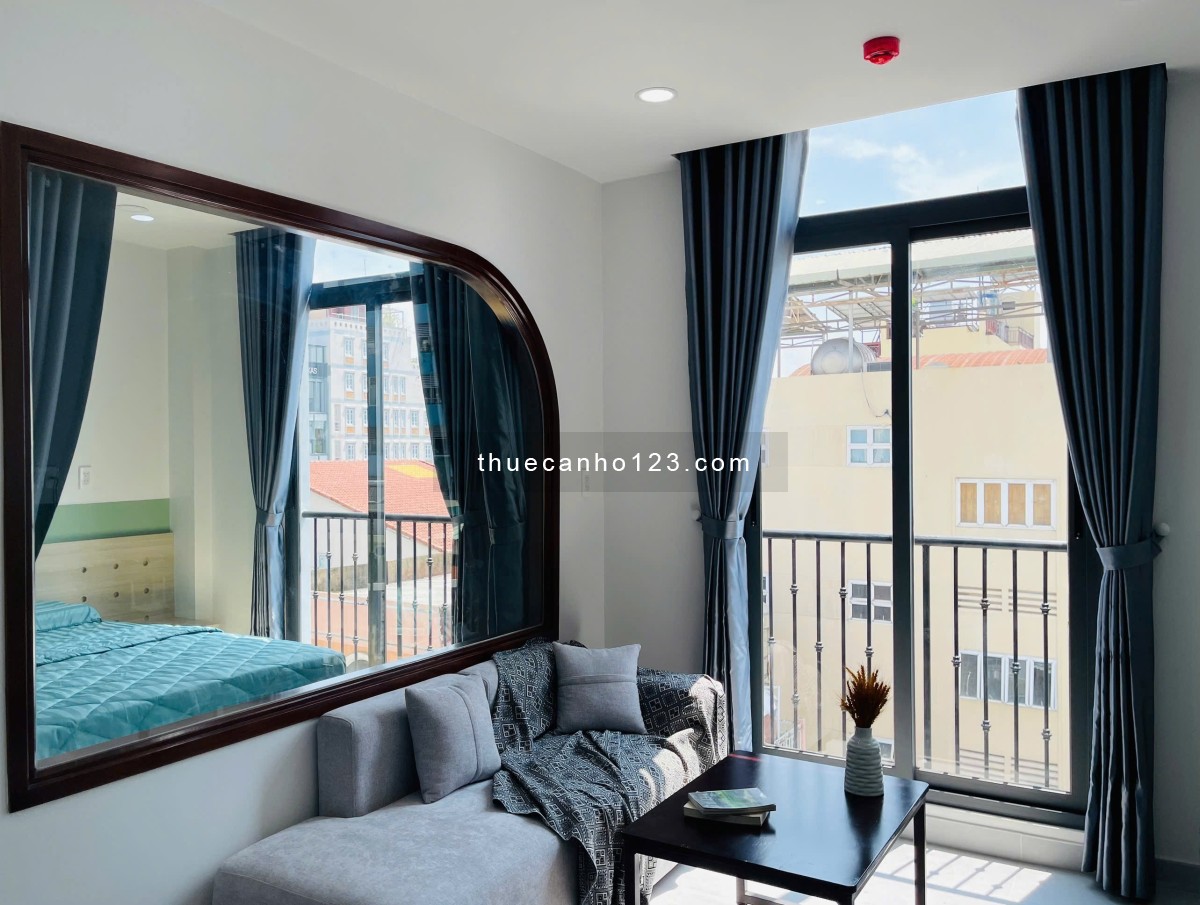 Cho Thuê Căn Hộ 1PN Ban Công Full Nội Thất Cao Cấp, Decor Tinh Tế - Khu Dân Trí Cao, Yên Tĩnh