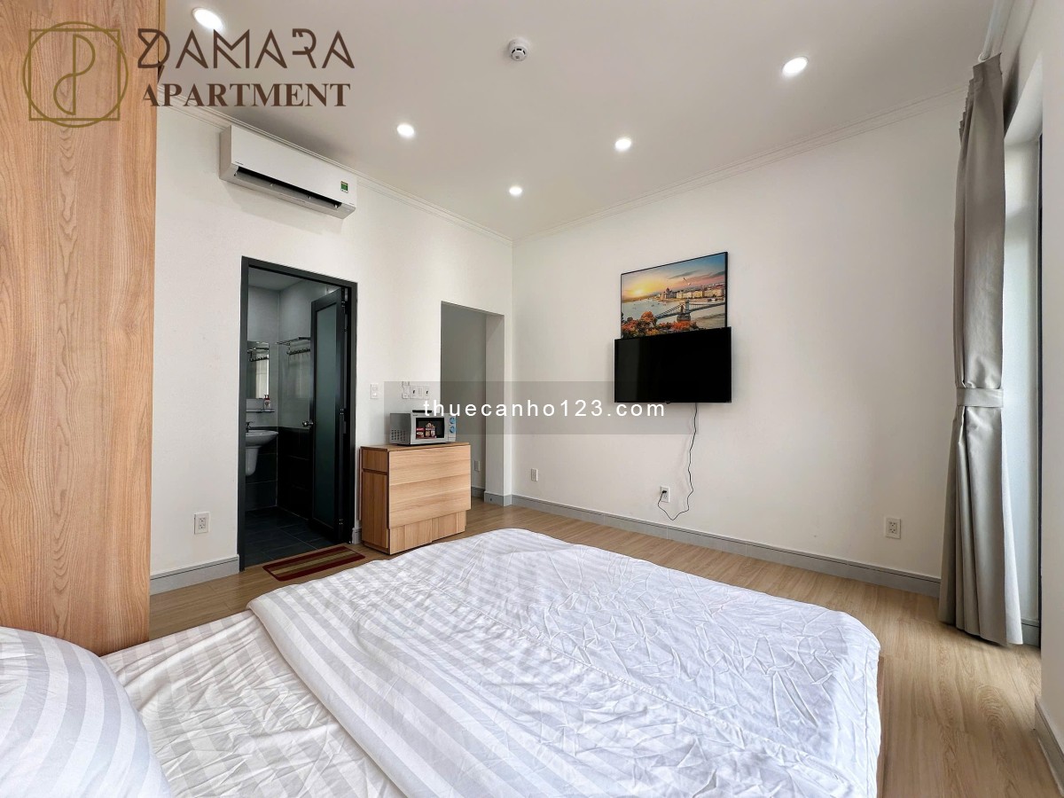 Cho thuê căn hộ ban công view City gần bờ kè Trường Sa - Cầu Thị Nghè - Full nội thất