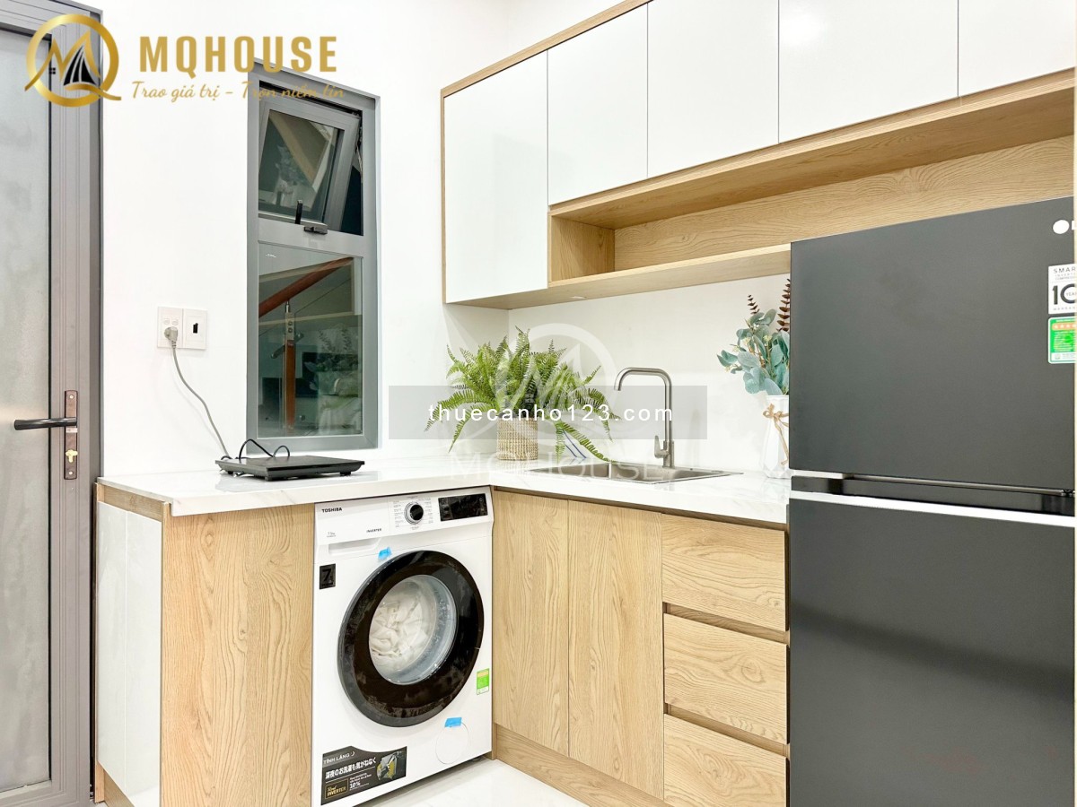 CHO THUÊ CĂN HỘ BAN CÔNG NỘI THẤT ĐẸP GẦN NGÃ TƯ BẢY HIỀN GIÁP Q10