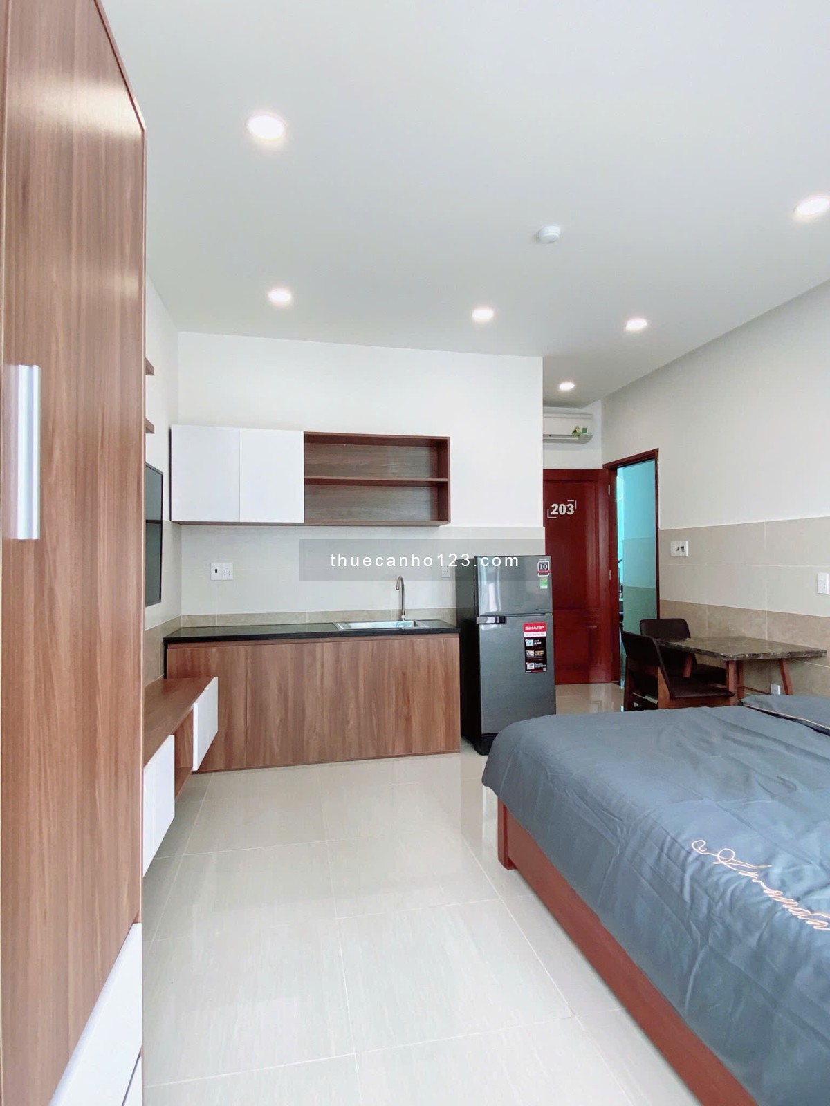 Studio full nội thất- Ngay Landmark 81 - Nguyễn Hữu Cảnh, Bình Thạnh - Ban công thoáng