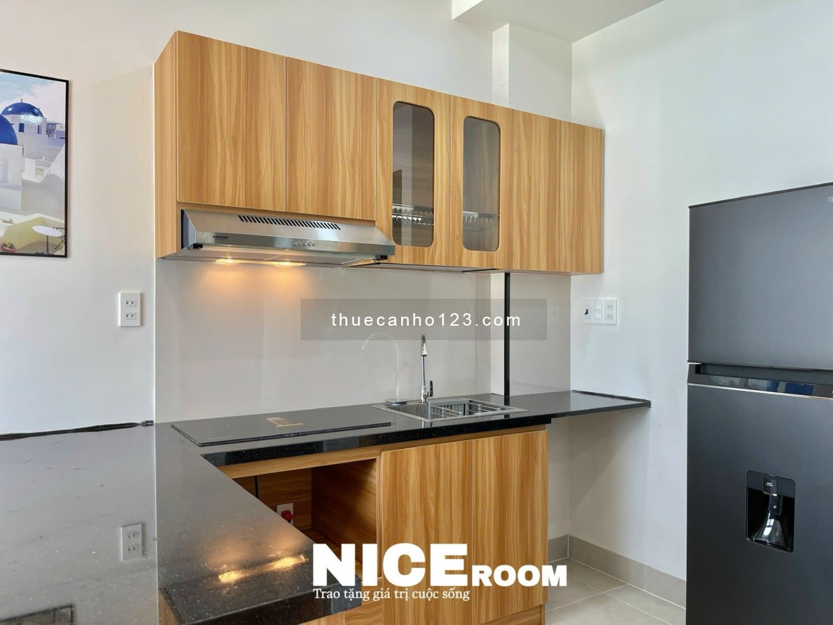 Toà Căn Hộ Mới, 1 Phòng Ngủ Ban Công, Full Nội Thất. Thang Máy. Trung Tâm Bình Thạnh, Giáp Quận 1