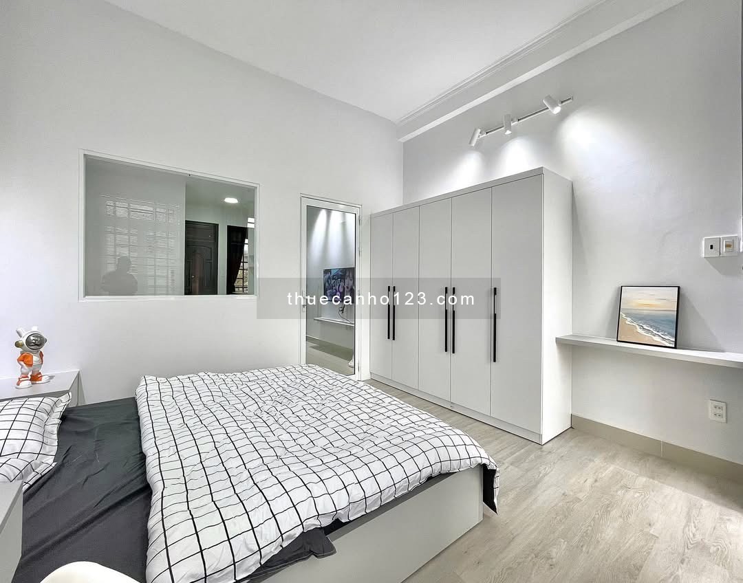 1PN tách bếp, full nội thất, máy giặt riêng, TV, bàn làm việc, thiết kế tone trắng
