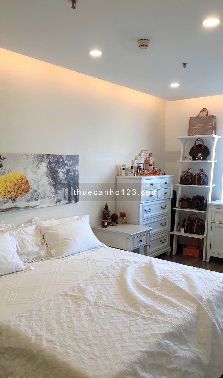 Căn hộ cho thuê tại Q7 - KDC yên tĩnh & tiện ích