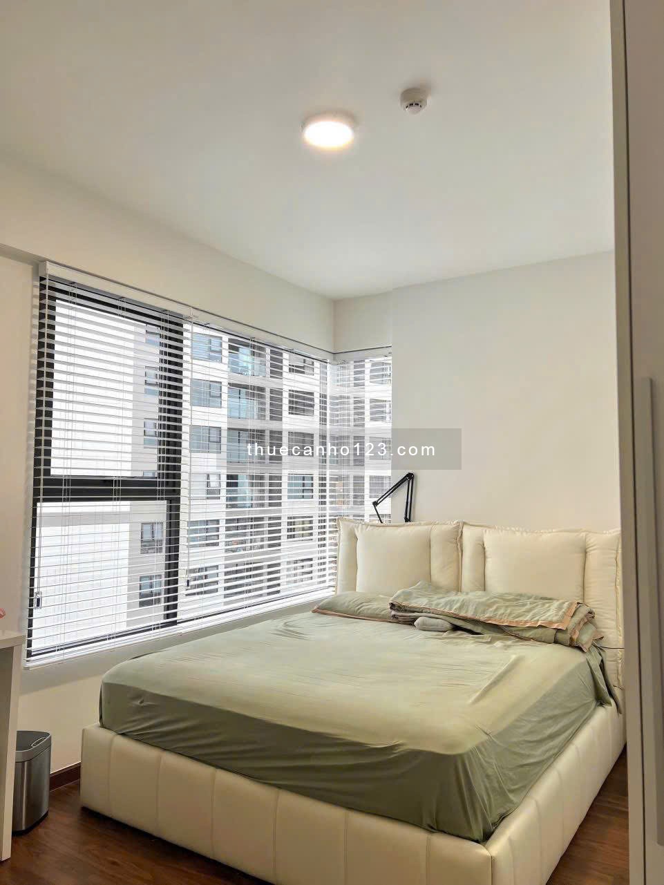 Chung cư Carillon 5, Luỹ Bán Bích, TP: 2p ngủ, 2wc, nội thất cao cấp 12tr/tháng