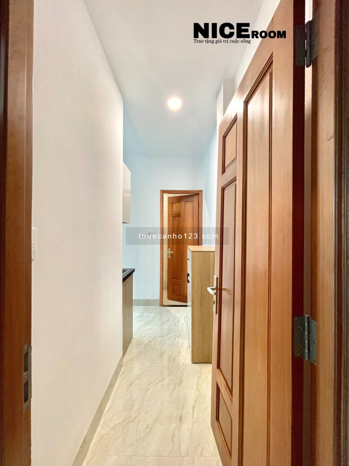 Khai Trương Toà Căn Hộ Mới 100%, Full Nội Thất, Thang Máy, Giặt Riêng. Ngay Ngã Tư Hàng Xanh, Hutech