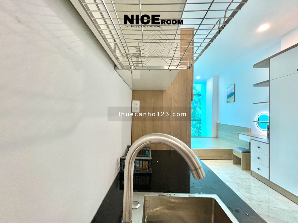 Khai Trương Toà Căn Hộ Mới 100%, Full Nội Thất, Thang Máy, Giặt Riêng. Ngay Ngã Tư Hàng Xanh, Hutech