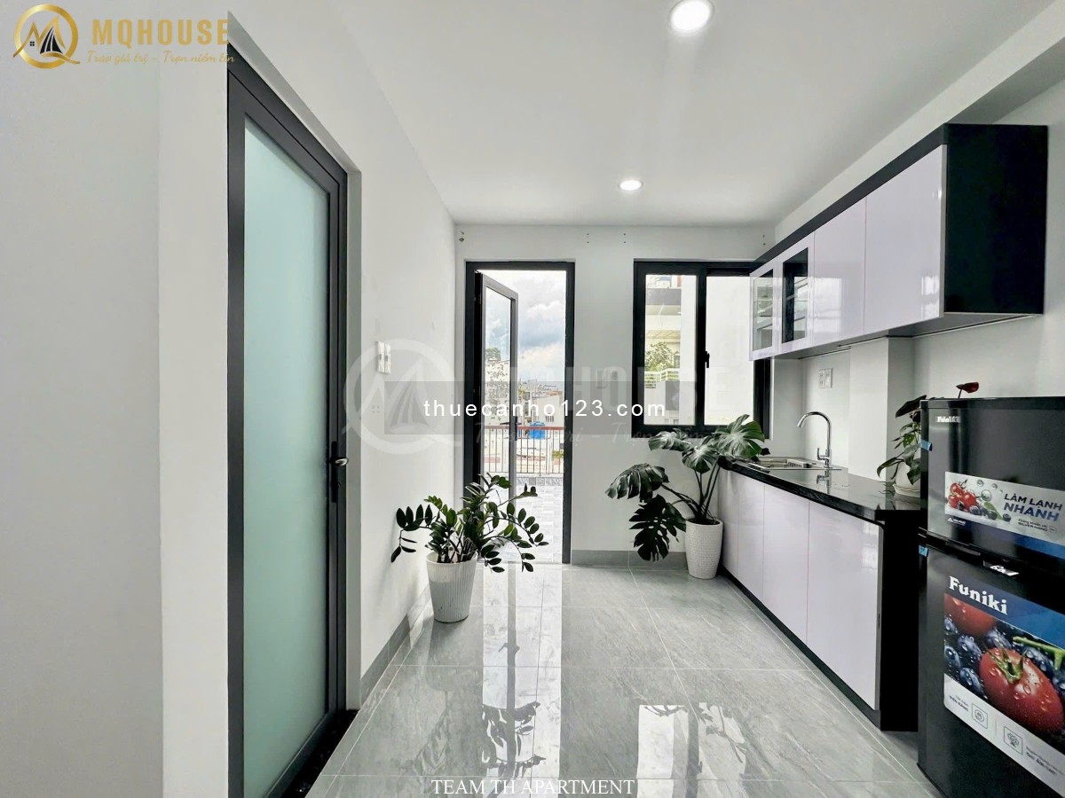 1PN tách bếp, Full nội thất sofa riêng, ban công, thang máy, gần Điện Biên Phủ, Q1, Q3