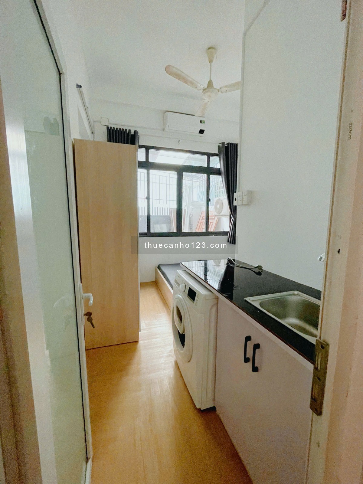 Studio cho Sinh Viên Bình Thạnh, Máy Giặt Riêng, Gần Landmark81, Hutech, Ngoại Thương, GTVT