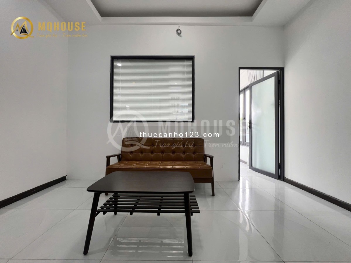 Cho thuê căn hộ 1PN 45m² ban công - Full nội thất, cách 500m đến trường Văn Lang CS2 và CS3