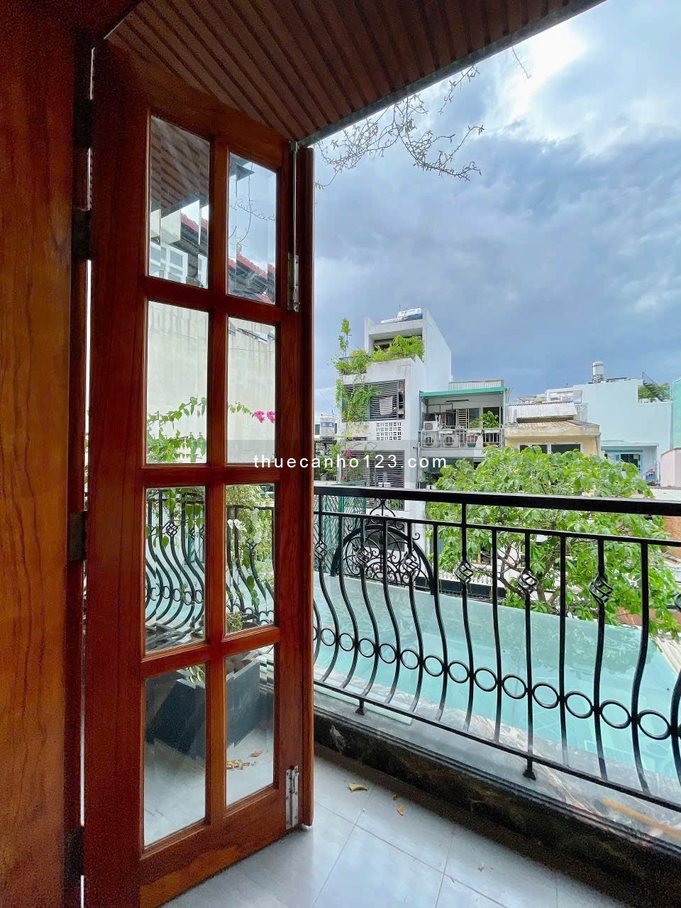 CHO THUÊ CĂN HỘ QUẬN 3, toà biệt thự - Phường 12, đường Lê Văn Sỹ - Thang máy