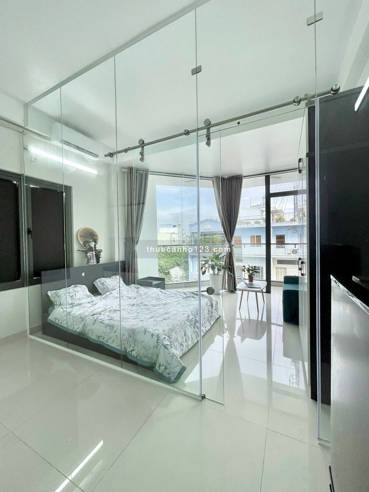 Cho thuê căn hộ 1PN - Ban công - Full nội thất gần chợ Bà Chiểu.