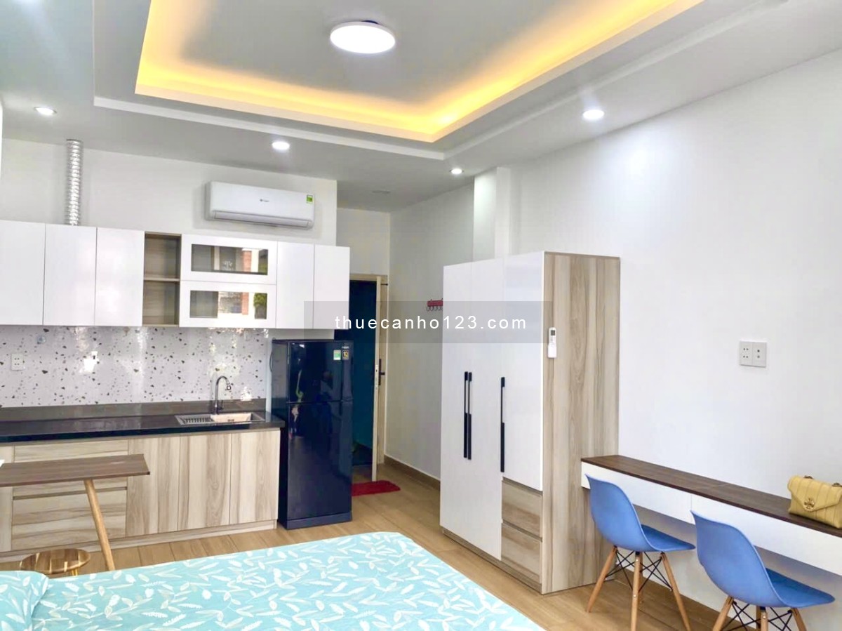 Cho thuê căn hộ 40m² có ban công ngay chợ Bà Chiểu - Full nội thất, thuận tiện đi Tân Định - Phú Nhu