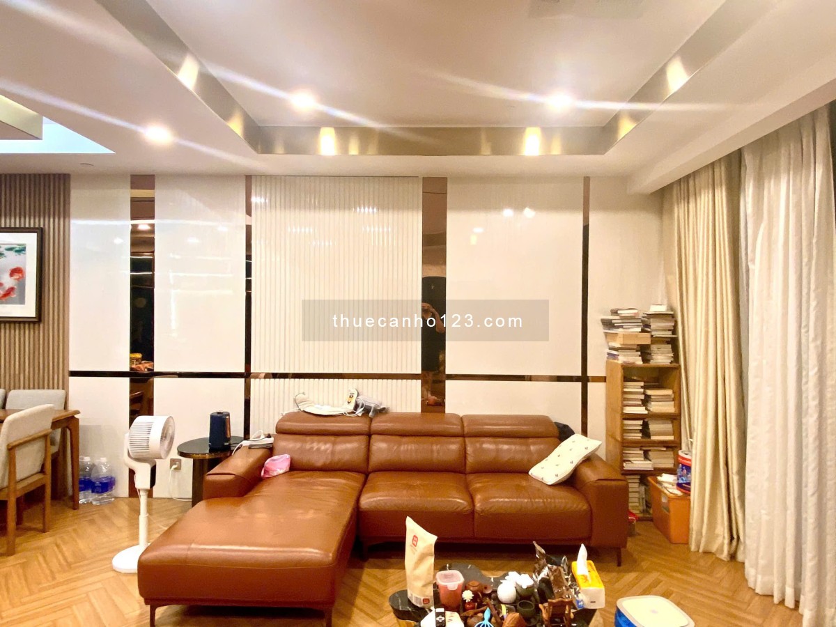 Cho thuê Căn hộ cao cấp Metropole 168m² – 4PN, 3WC, thang máy riêng - 90tr/tháng