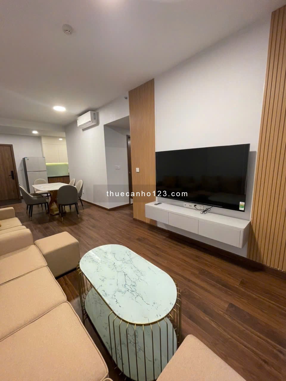 Căn hộ cao cấp Phúc Yên, P15, Tân Bình: 89m2, 2p ngủ, NT, 10tr/th