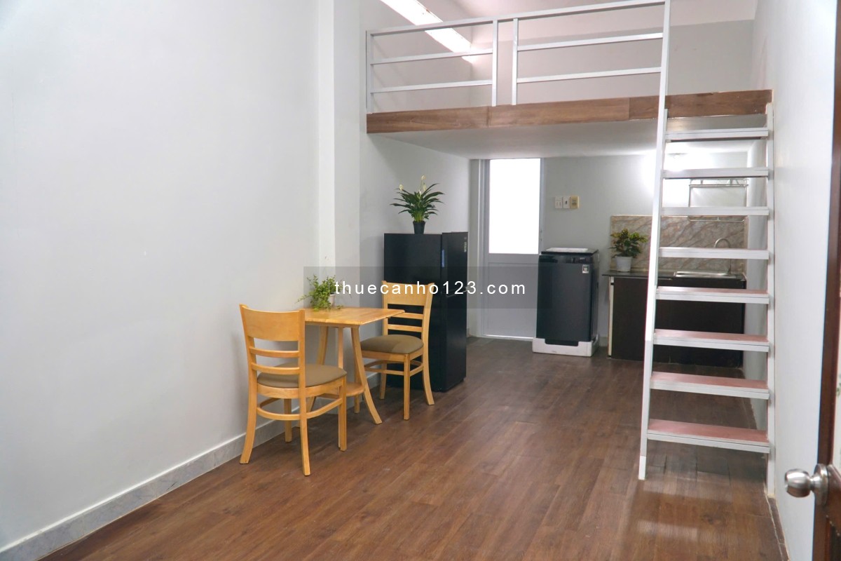 Cho Thuê Căn Hộ Có Gác Gần Đại Học ISB Full Nội Thất Nhận 4ng4xe, Full Nội Thất Balcony/Cửa Sổ Trời