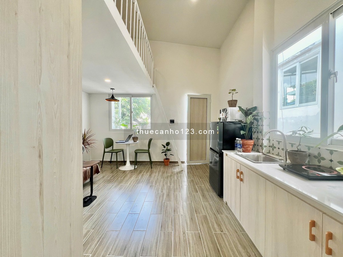 Căn Hộ Mới 100% Gần ĐH Hồng Bàng, Chung cư B2 Trường Sa, Full NT, Ban công View Landmark