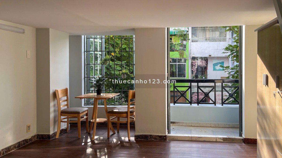 Cho Thuê Căn Hộ Có Gác Gần Đại Học ISB Full Nội Thất Nhận 4ng4xe, Full Nội Thất Balcony/Cửa Sổ Trời