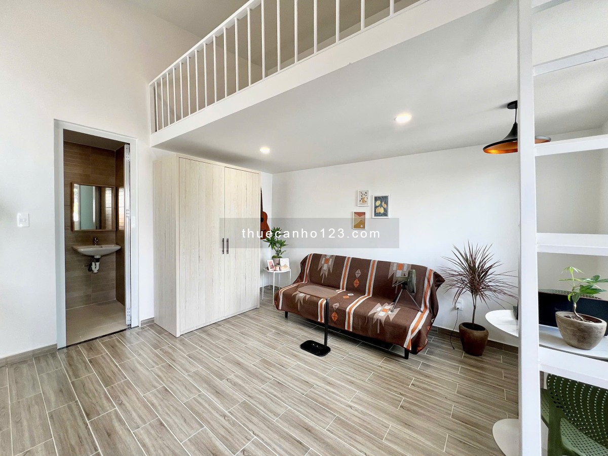 Căn Hộ Mới 100% Gần ĐH Hồng Bàng, Chung cư B2 Trường Sa, Full NT, Ban công View Landmark