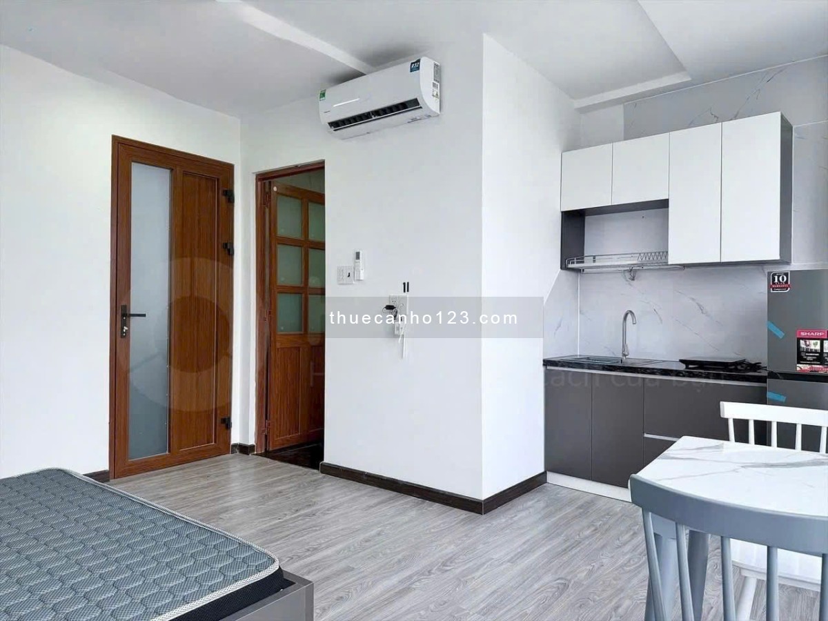 Cho thuê căn hộ Bình Thạnh_Studio 35m2_Cửa sổ trời_Sát Đại Học UEF_Chợ Phan Văn Hân_Ngã Tư Hàng Xanh