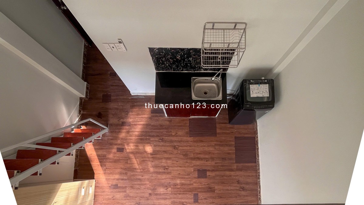 Cho Thuê Căn Hộ Có Gác Gần Đại Học ISB Full Nội Thất Nhận 4ng4xe, Full Nội Thất Balcony/Cửa Sổ Trời