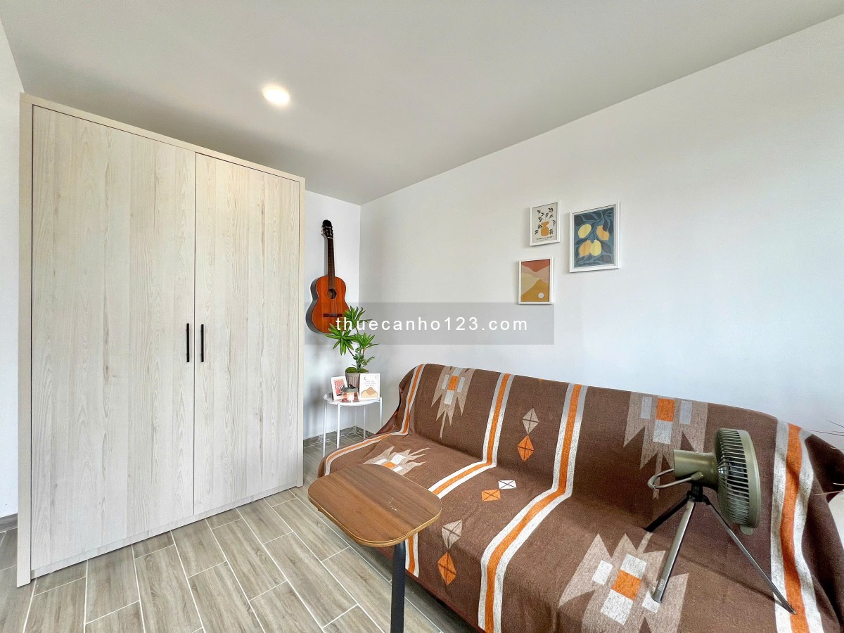 Căn Hộ Mới 100% Gần ĐH Hồng Bàng, Chung cư B2 Trường Sa, Full NT, Ban công View Landmark