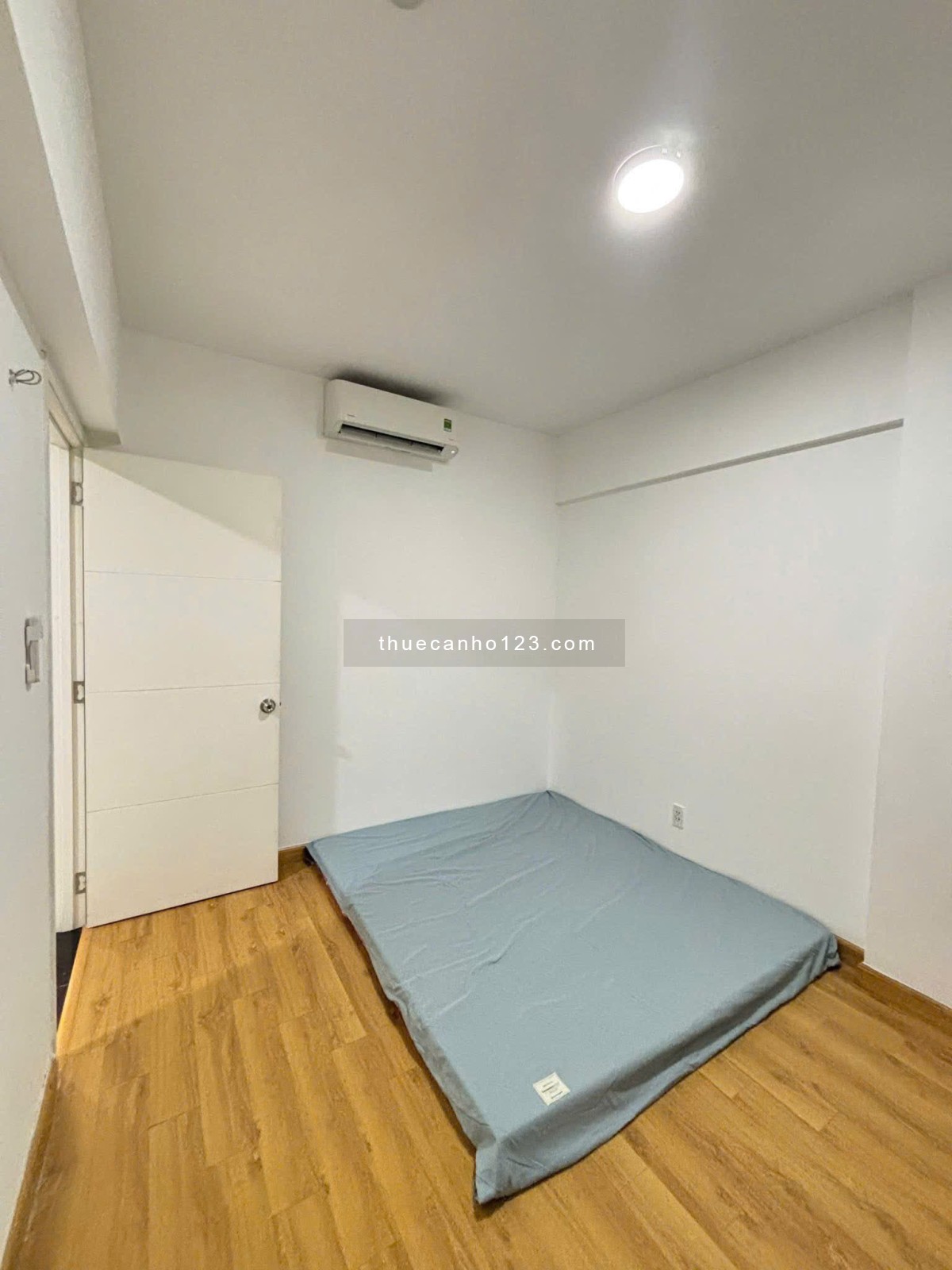 Chung cư Carillon 5, Luỹ Bán Bích,TP: 2p ngủ, 77m2, nội thất 12tr/th