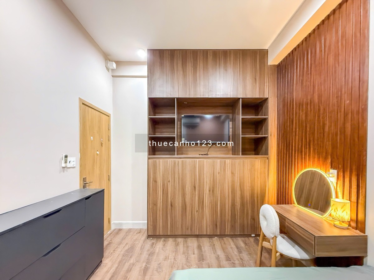 Căn hộ 2 phòng ngủ full nội thất sang trọng giữa trung tâm Tân Bình
