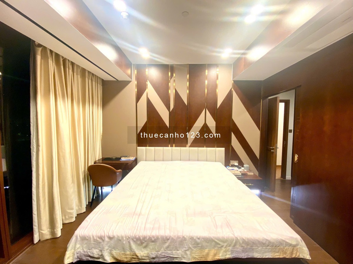 Thuê 4PN Metropole Thủ Thiêm 168m2 thang máy riêng 90 Triệu, Full Nội thất