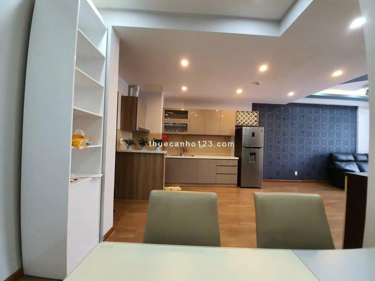 C/c PN Techcons, Hoa sứ, Phú NHuận: 98m2, 2p ngủ, 2wc, NT, 17tr