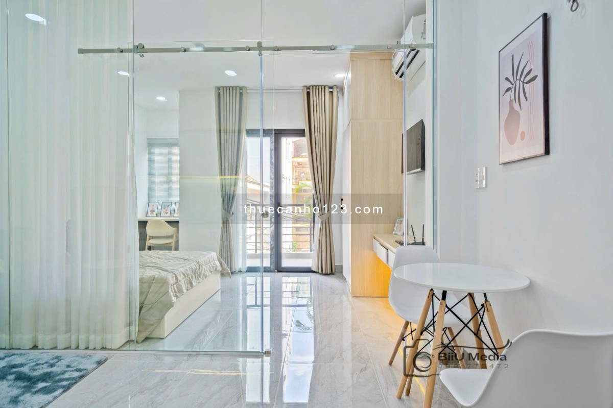 Trống Lại Căn Hộ 1PN Ban Công Decor Tối Giản Tinh Tế - Full Nội Thất - Khu Dân Trí Cao Yên Tĩnh